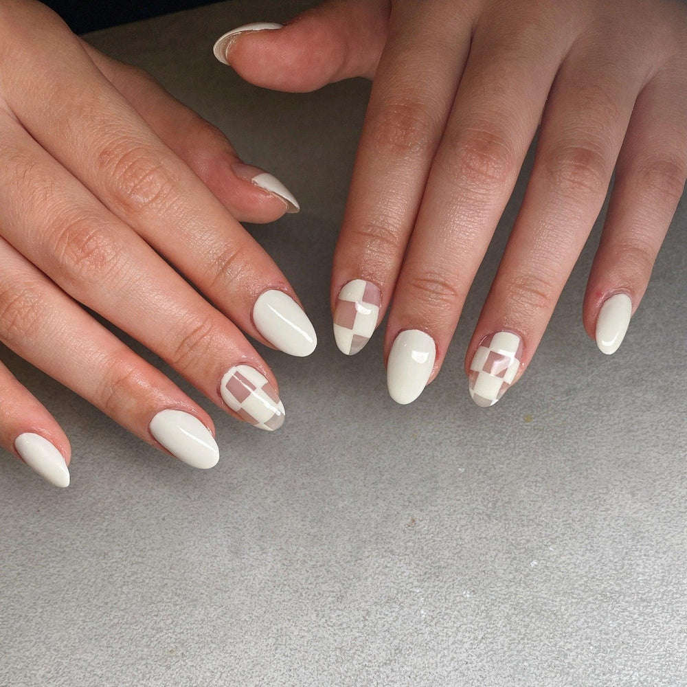 KOKOIST E-129 Linen Off White - Bee Lady nails & goods
