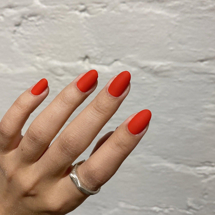 KOKOIST E-69 Summer Red - Bee Lady Nails & Goods