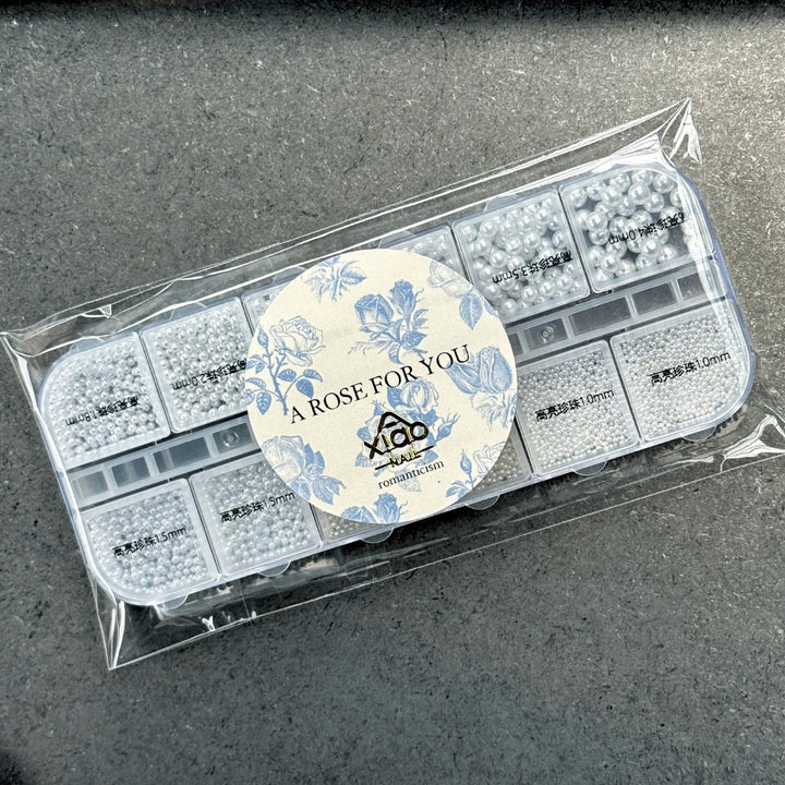 Xiao A - 12-Grid Mini Pearl Nail Art Box