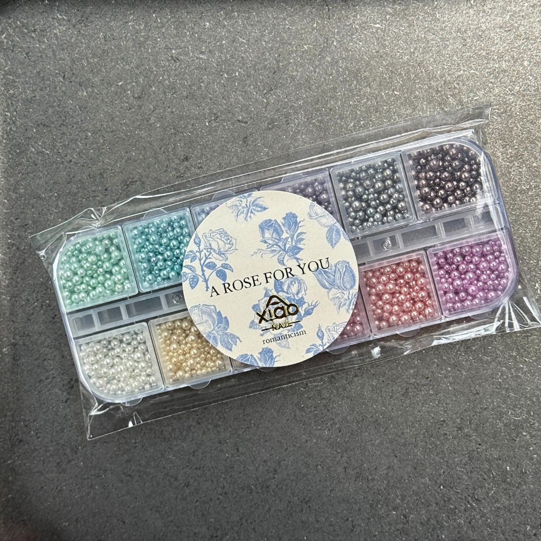 Xiao A - 12-Grid Mini Pearl Nail Art Box