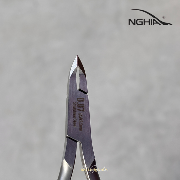 Nghia Cuticle Nipper D.07 – #10 (beginner-friendly)