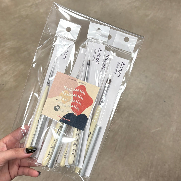 Bee Lady Nails - Creamy Brush Set (5 pcs)