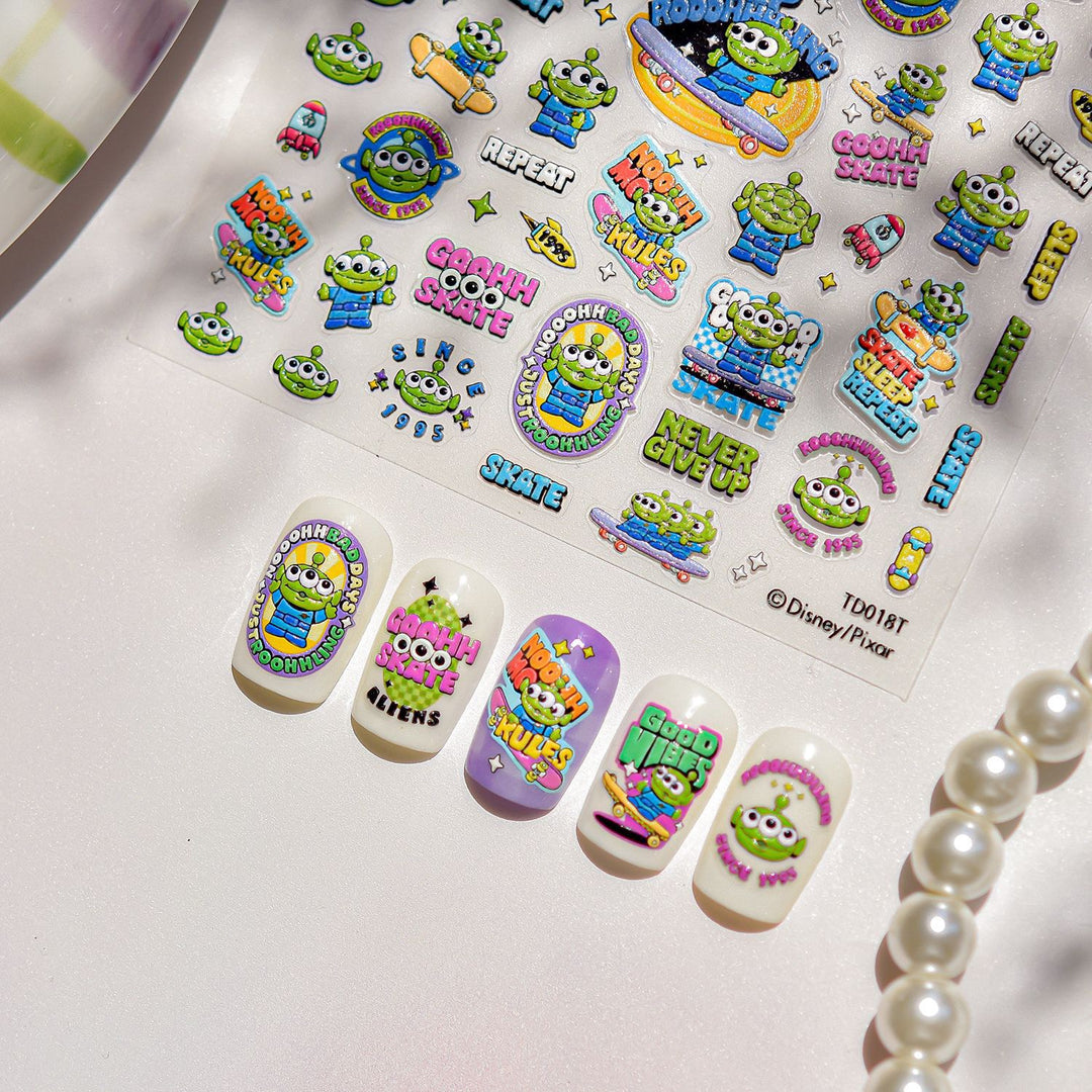 Tensor Nail Sticker - Toy Story Alien Skate