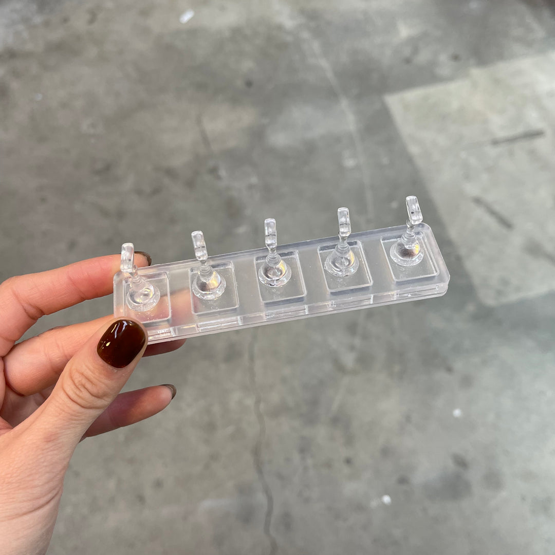 Bee Lady Nails - Acrylic Nail Stand (No Magnet)