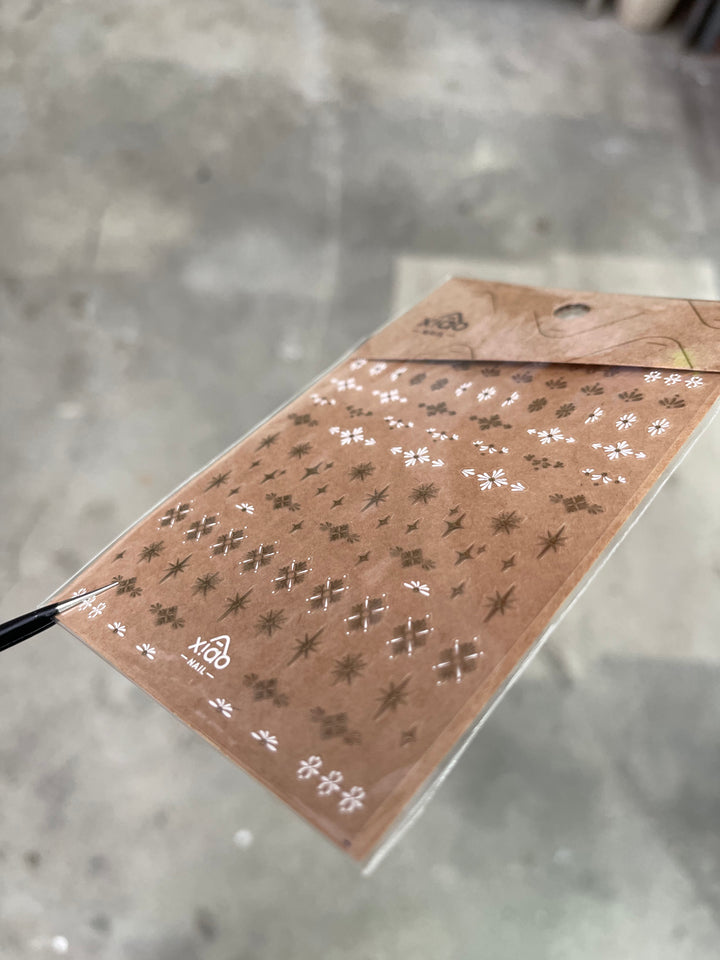 Xiao A - Floral Sparkle Nail Sticker