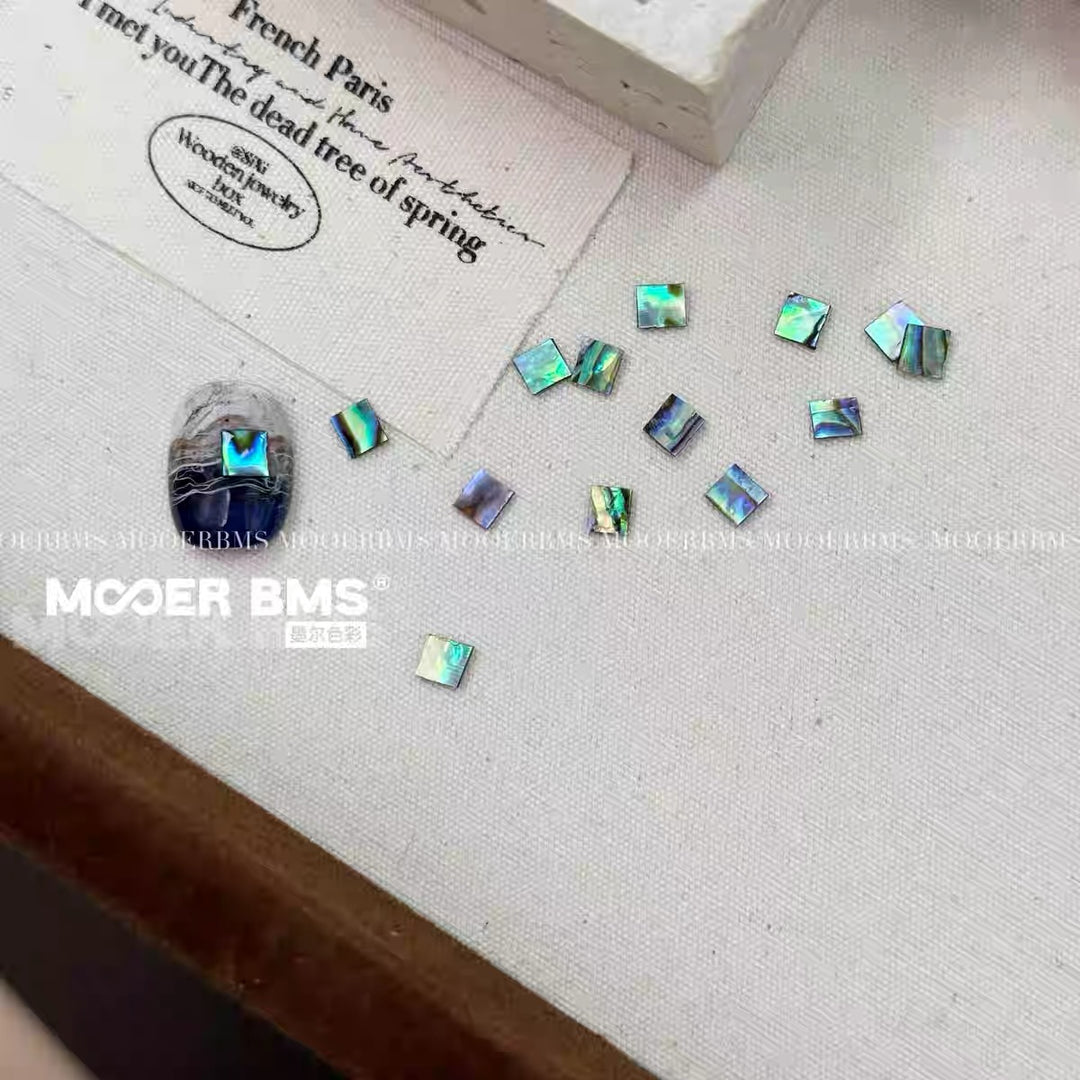 MOOER - Blue Opal Square Chips