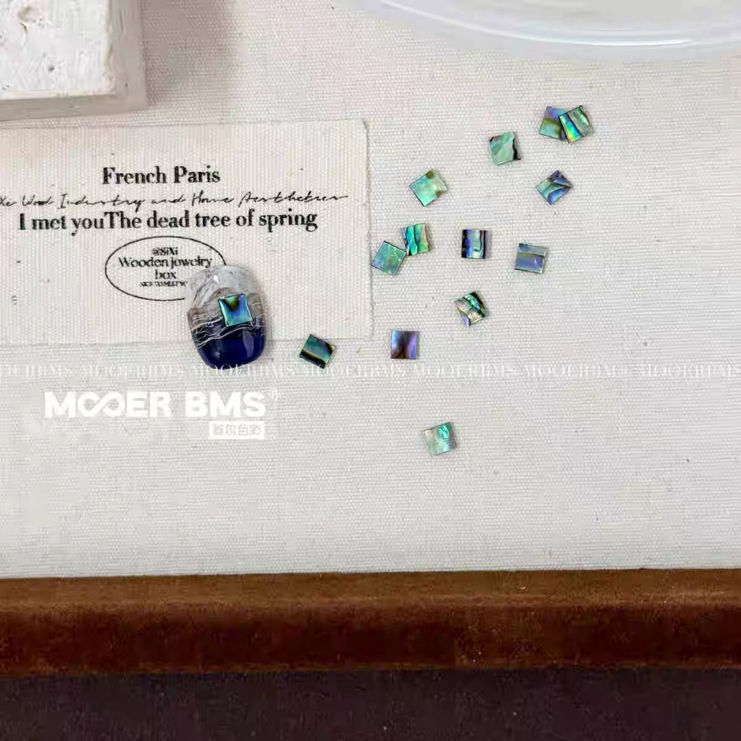 MOOER - Blue Opal Square Chips