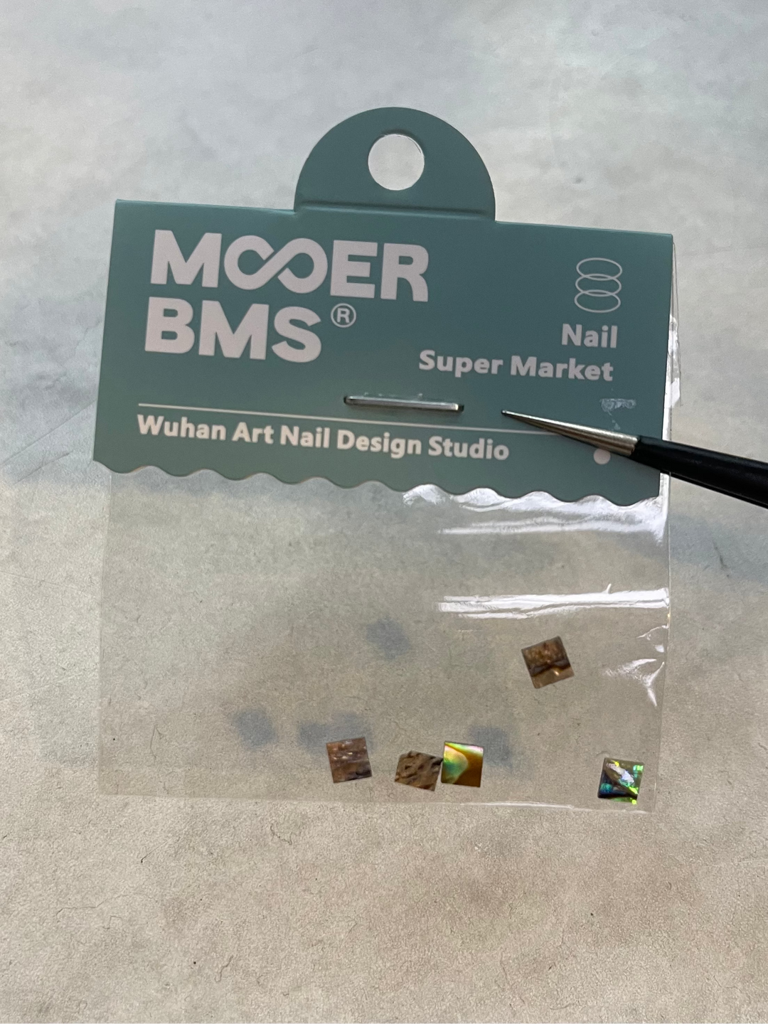 MOOER - Blue Opal Square Chips