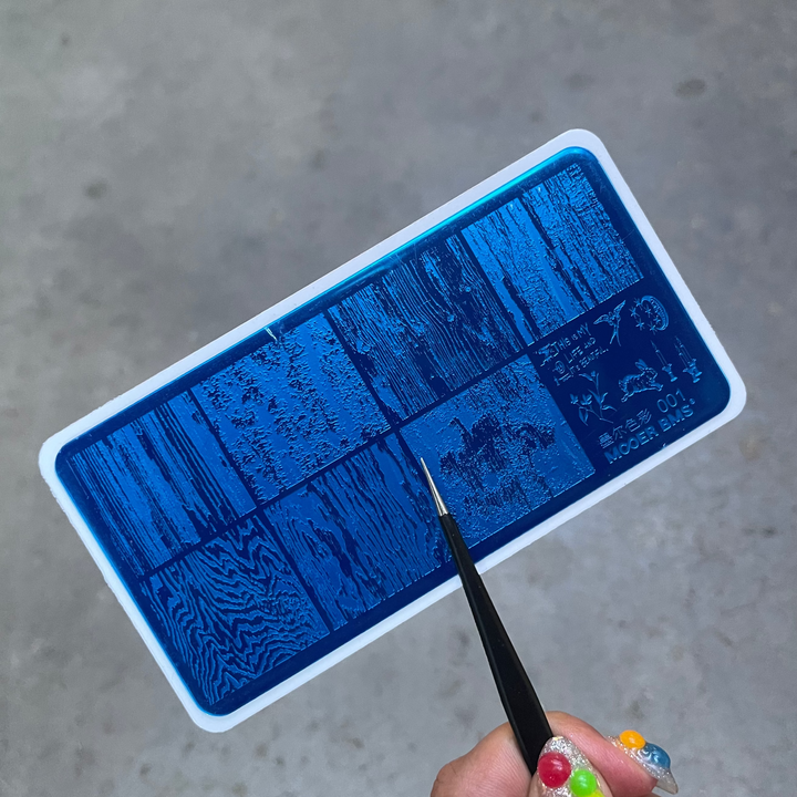 MOOER BMS - Stamping Plate Forest Grain 001